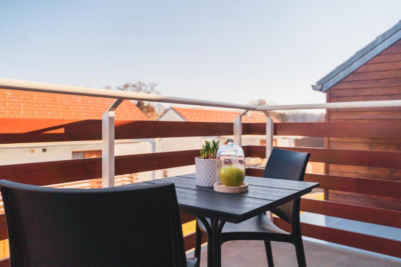 St. Martin'S Apartments Grkavescak Dış mekan fotoğraf
